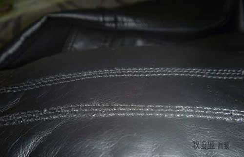 劣質服裝起毛球展示